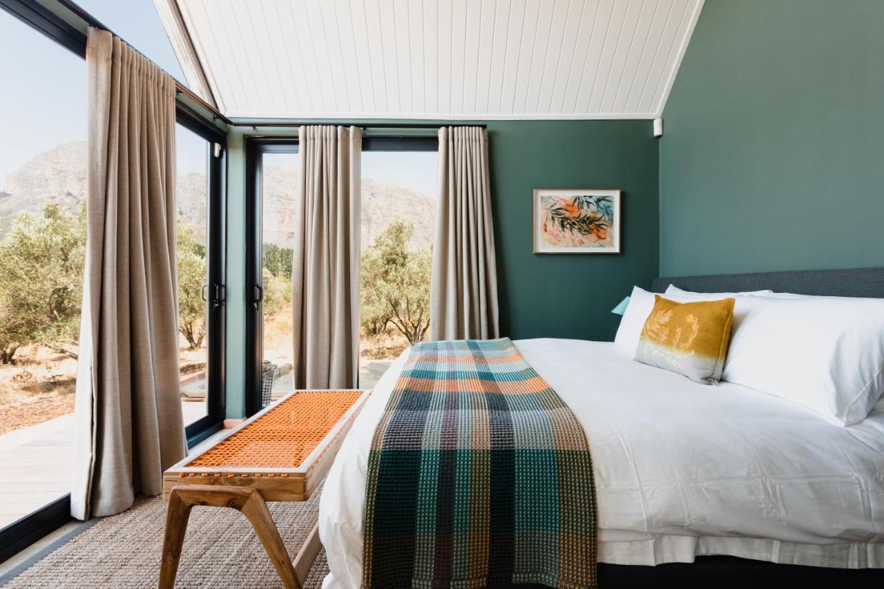 Untether On Olive View Wellington Bagian luar foto