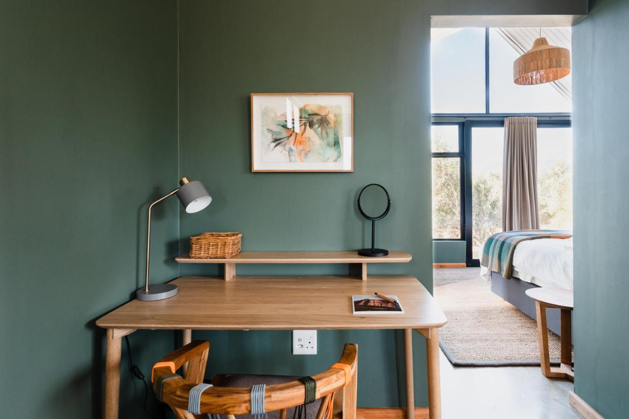 Untether On Olive View Wellington Bagian luar foto